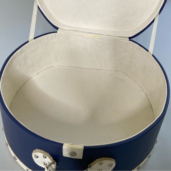 Other Starlet Vegan Hat Box Steamer Trunk Hat Box Luggage Carrier